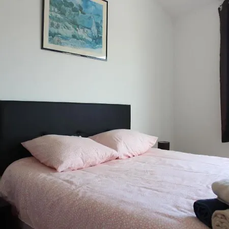 Centre Ville 6 לה רושל